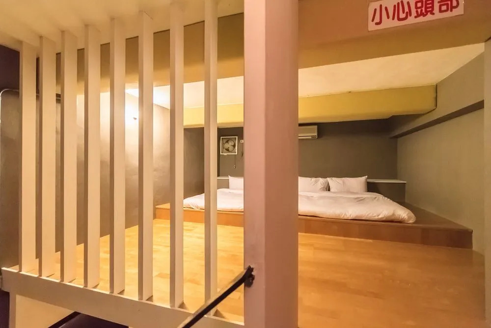 Goldmine Hotel