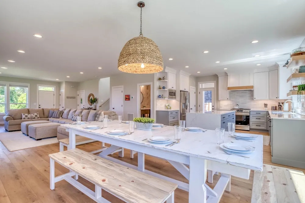 Luxurious Ocean Views and Fun Amenities - Gorgeous Beach Retreat