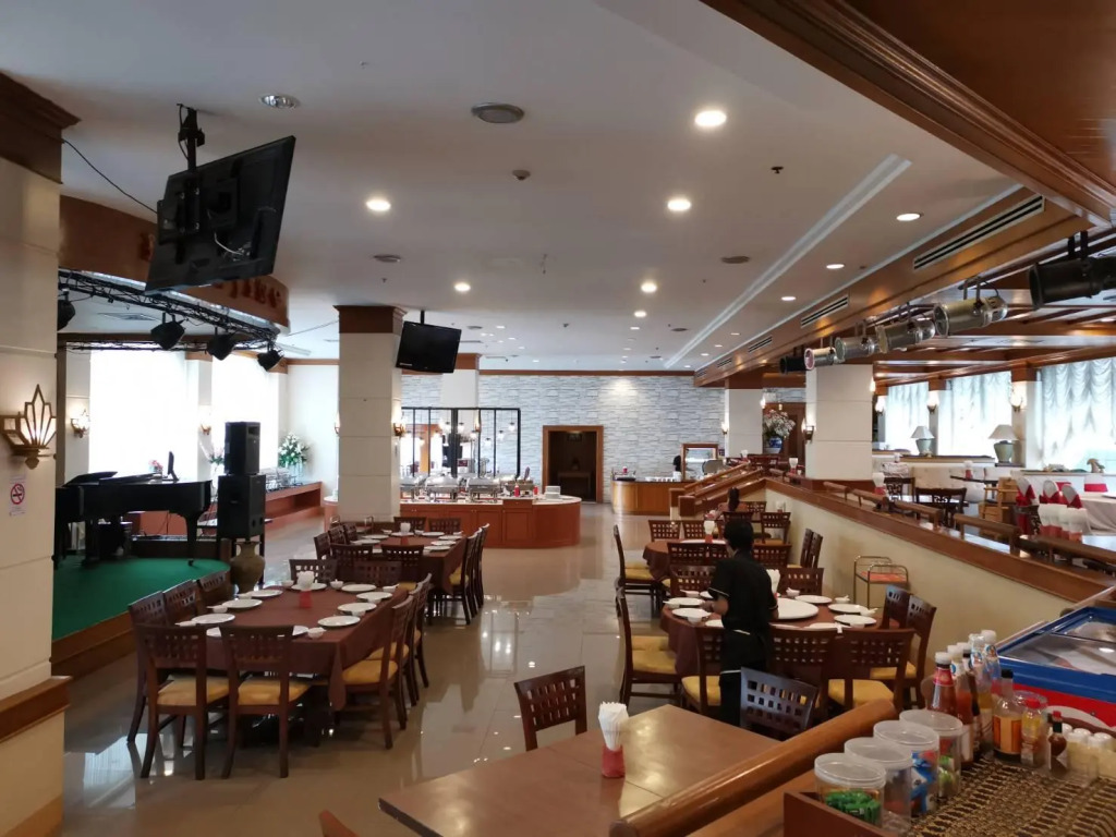 Green World Palace Hotel