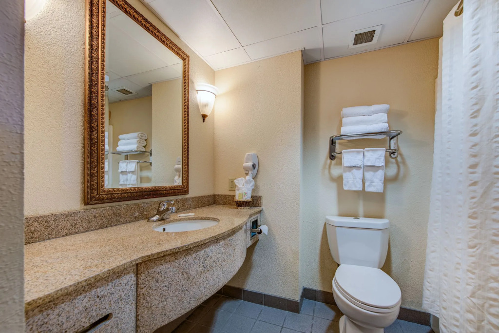 River Bend Inn - Pigeon Forge