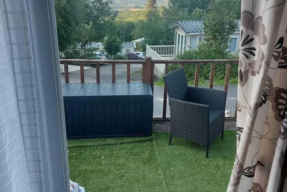 Lodge - Sleeps 6 With Pool Access