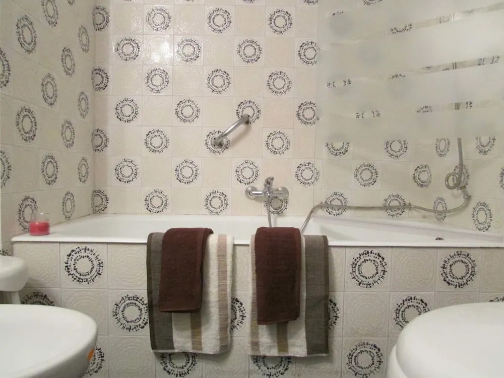 4 Bedrooms Seaview Apartment