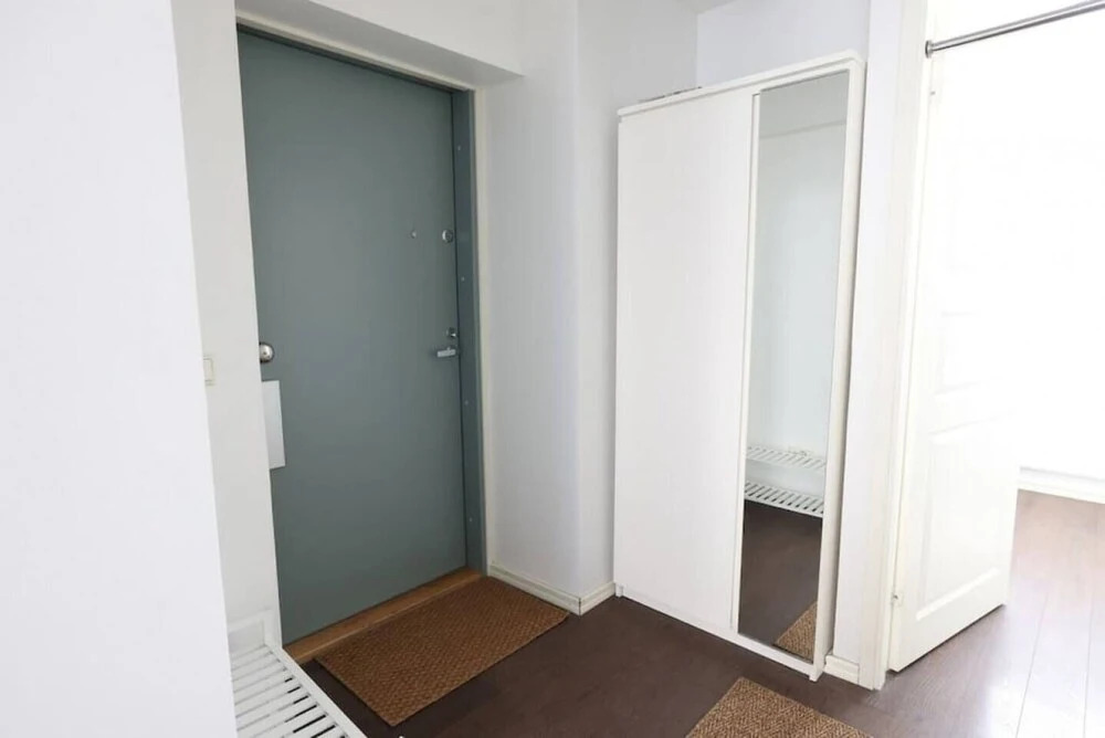 2ndhomes Bright 1BR Home in Kamppi