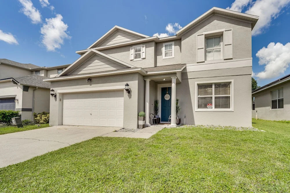 Davenport Family Home w/ Private Lanai & Game Room