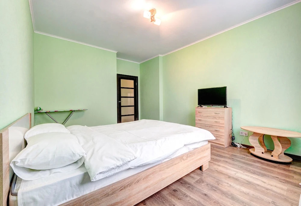 Apartment Voskresenska 18 , Парковые Озера