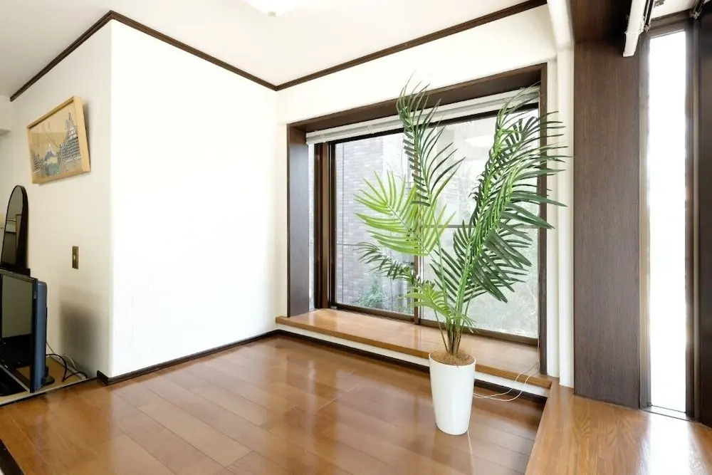Tarui Building 2F