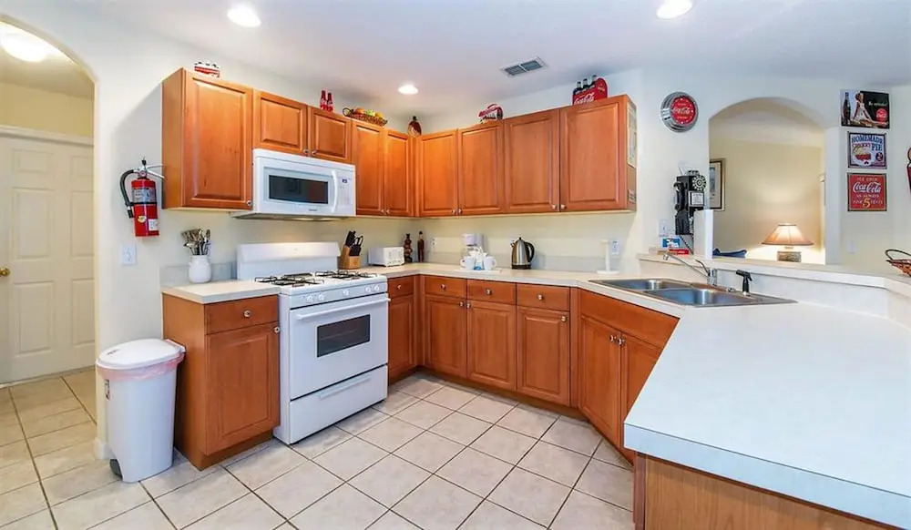 This is a Wonderful 4 Bedroom Vacation House to Stay in Wail in Davenport
