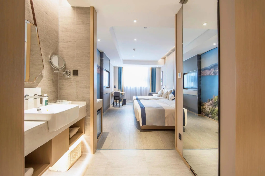 Atour Hotel Wuhan International Plaza Tongji Medical College of HUST