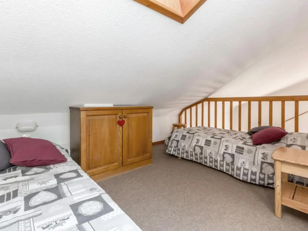 Appartement 3 pièces 6 pers, près commerces, animaux admis - FR-1-304-35