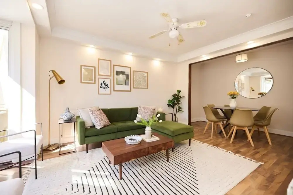 The Randall Retreat Spacious 4bdr Home With Garden