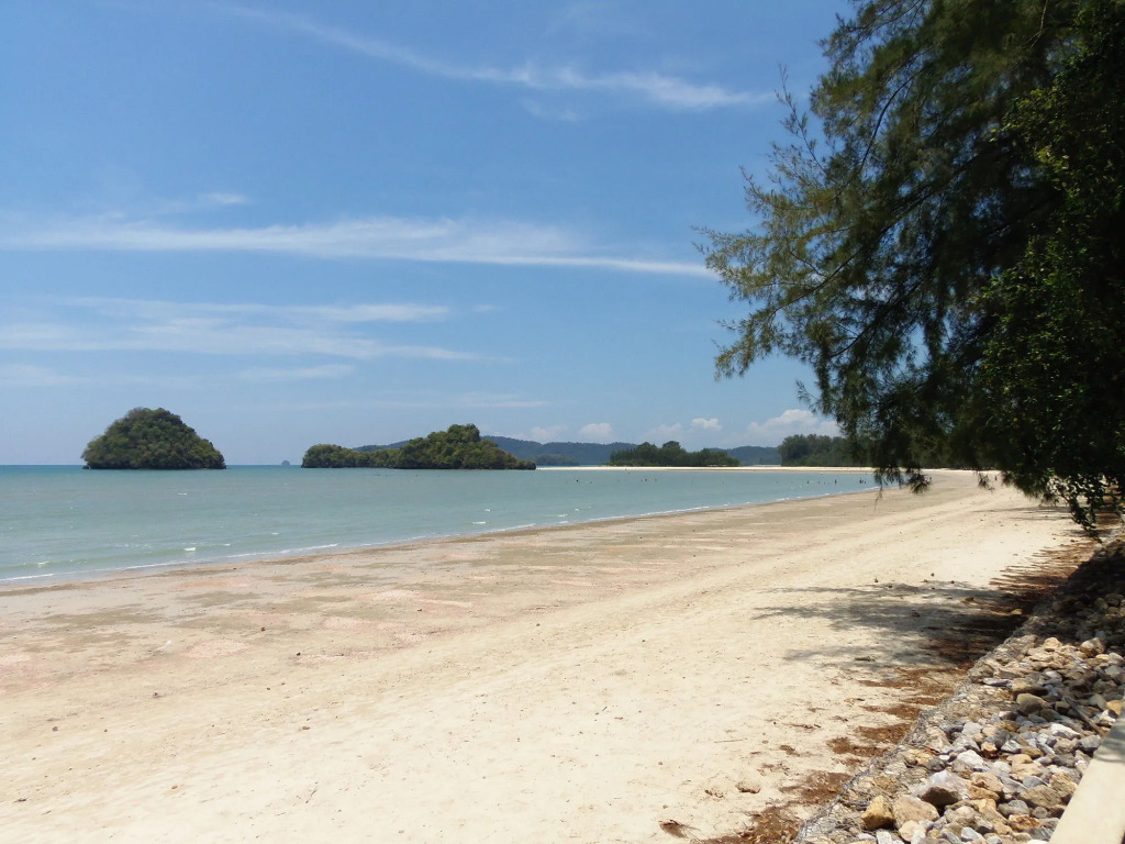 Maneetel Krabi Beachfront-SHA Plus