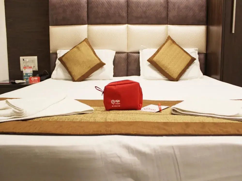 Hotel Golden Wings 2 mnts New Delhi railway station