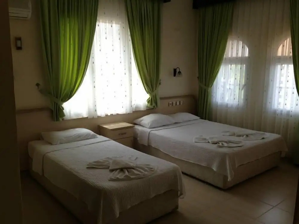 Besik Hotel