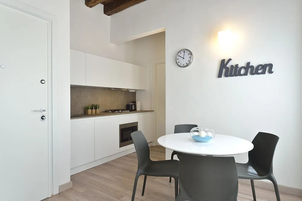 Sea to Sky Apartments by Wonderful Italy