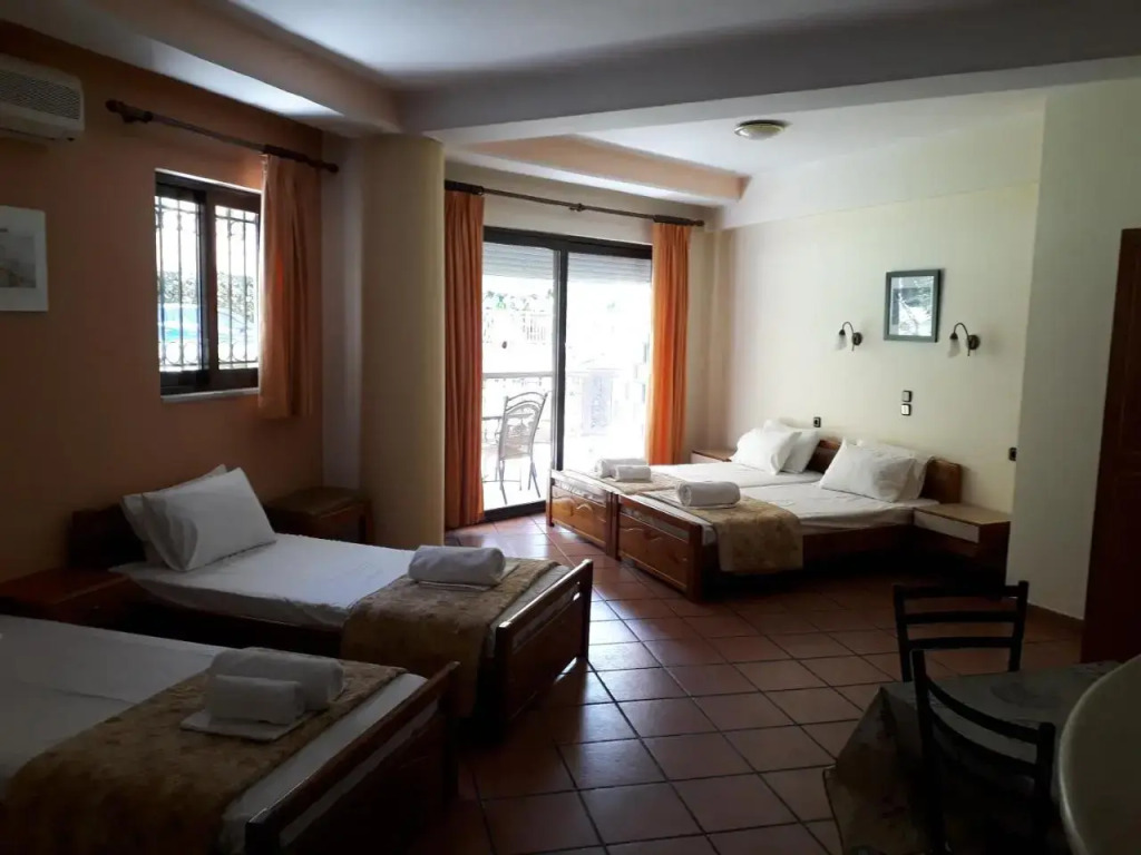 Studios Souropanis