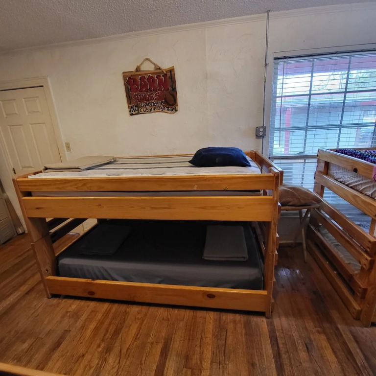 Wild Wild West Backpackers Hostel