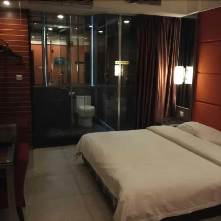 Jiazhou Holiday Hotel