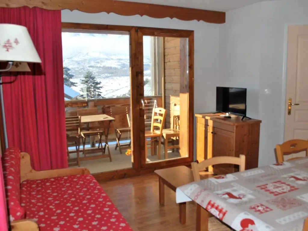 Appartement Le Dévoluy-Agnières-en-Dévoluy, 2 pièces, 6 personnes - FR-1-504-86