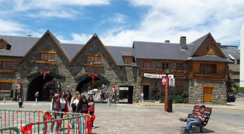Cabañas Detras del Ciprés