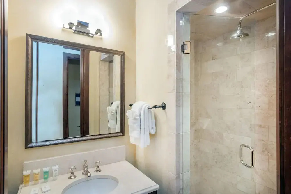 Tristant #131 - 5 Br Home