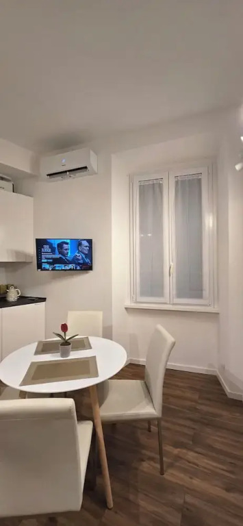 Rooms And Comfort Apartment