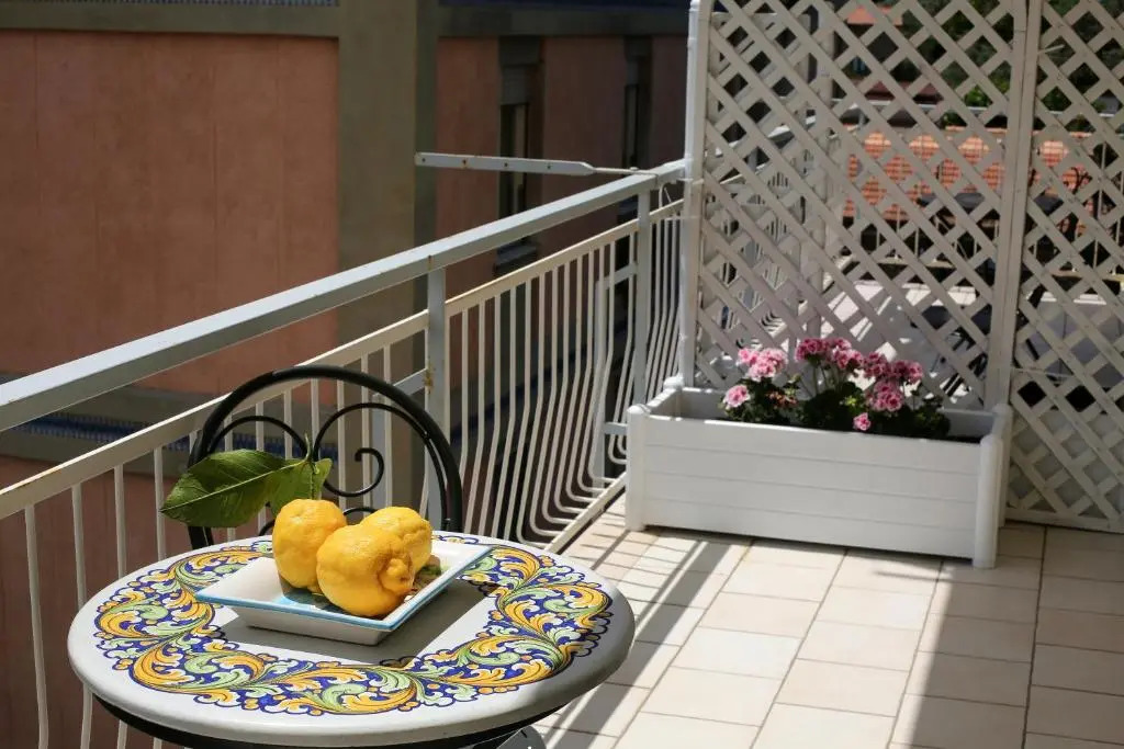 SWEET SORRENTO HOLIDAYS