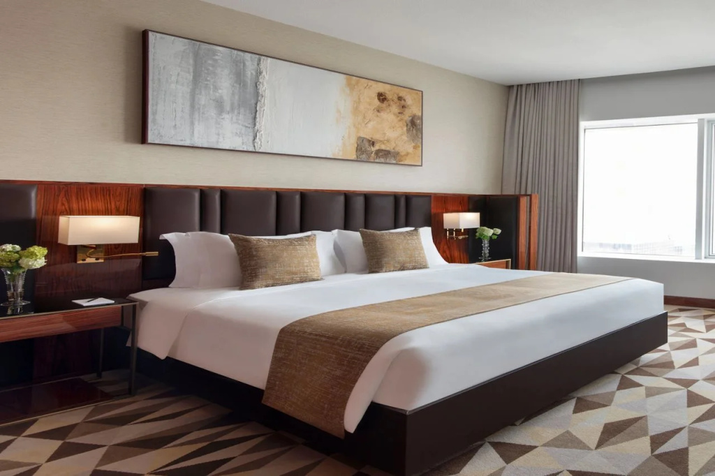 The Bentley Luxury Hotel & Suites