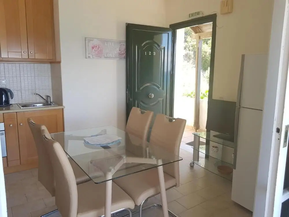 Corfu Glyfada Apartment 123