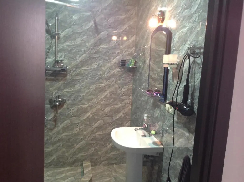 Studio Apartment On Khimshiashvili 15