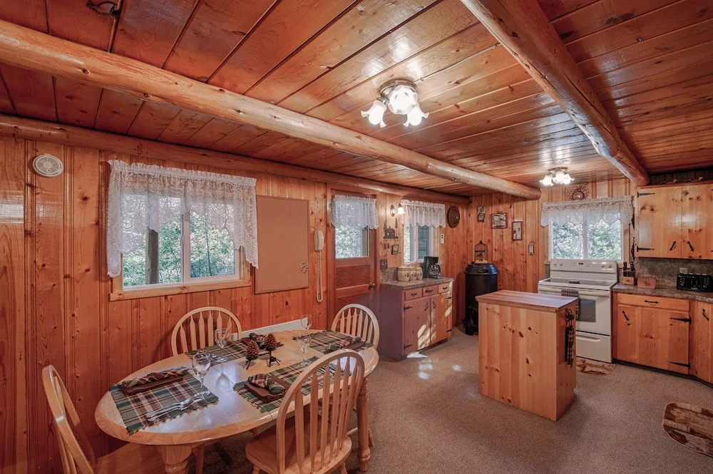 Grandmas Cabin Yellowstone Vacation Home