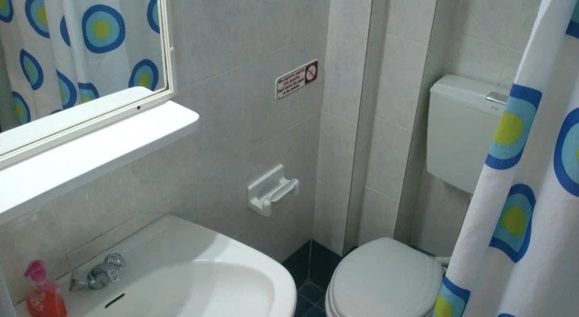 Vicky Rooms