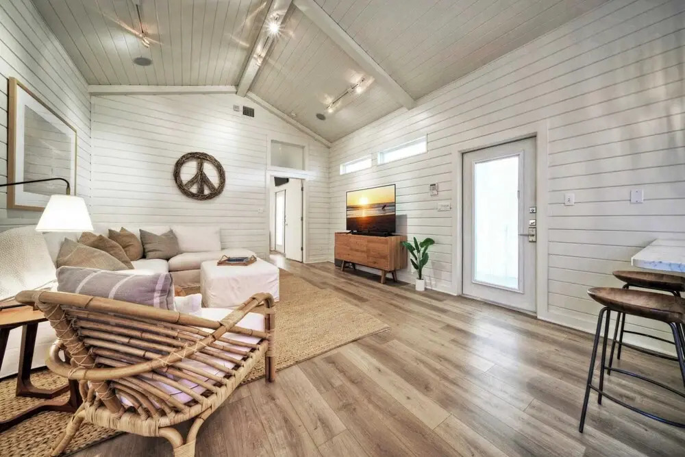 Sleeps 18 2 Beach Homes w/ 2 Pools, Playground, Covered Patios Pirates Bay by Avantstay