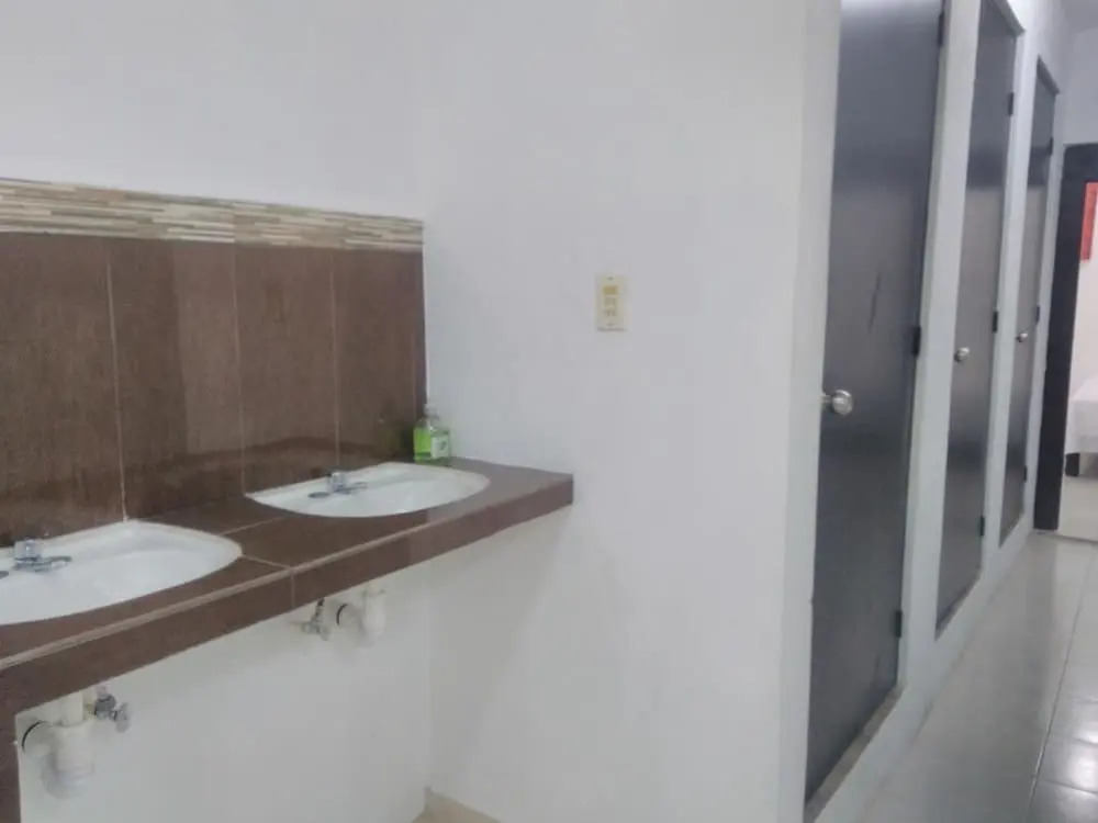 Hostal Frida - Adults Only