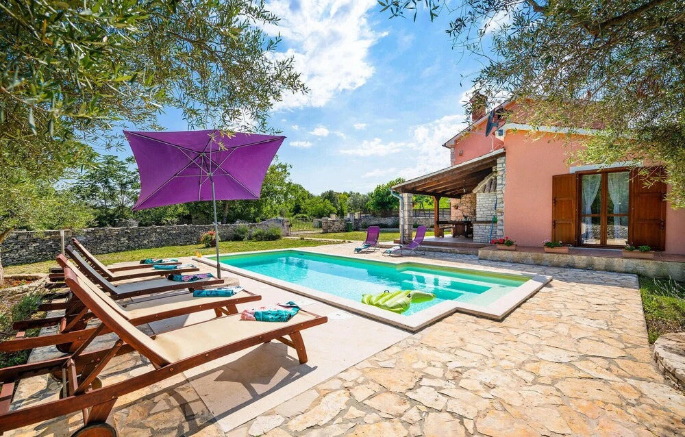 Amazing Home in Krnica With Wifi and 3 Bedrooms