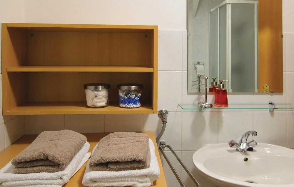 3 Bedroom Amazing Home In Tolmin