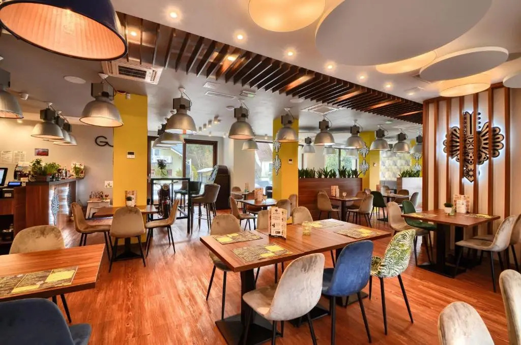 Gucio - pokoje z restauracją Szczyrk