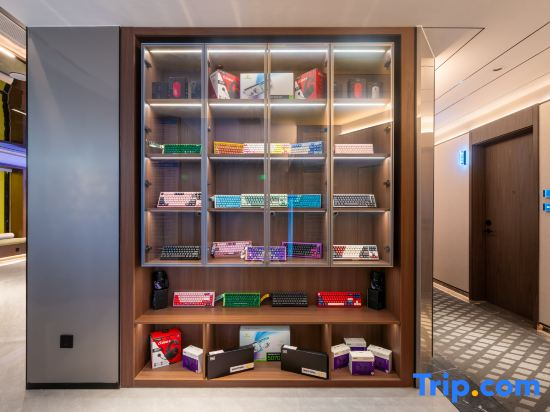 Heguang · ALIENSPACE E-sports Hotel (Chengdu Wenjiang Hopson One Mall Branch)