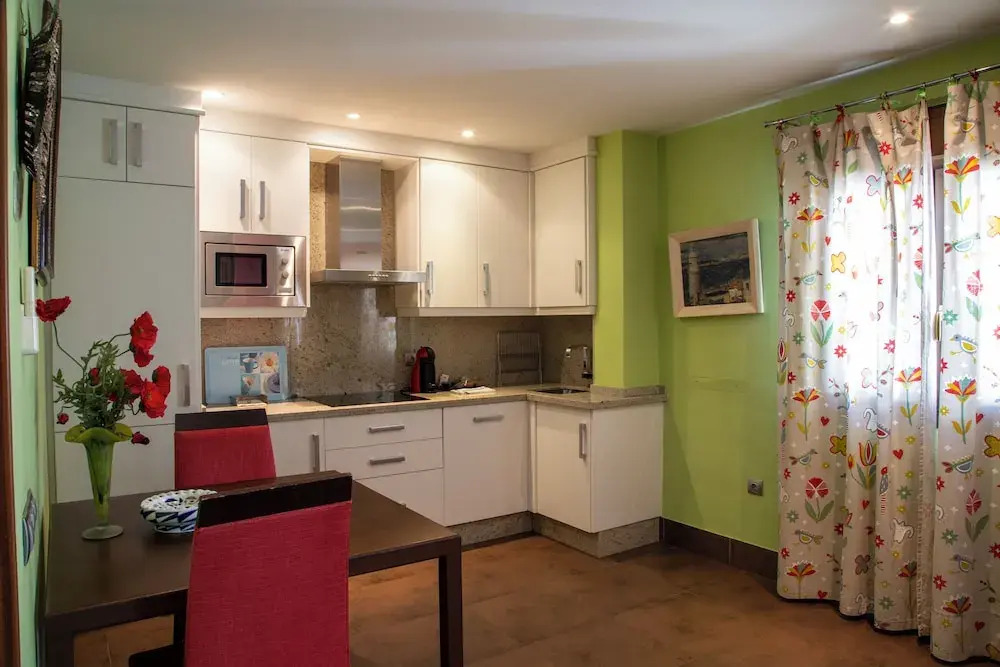 Palacio Sirvente Mieres - PARKING GRATUITO