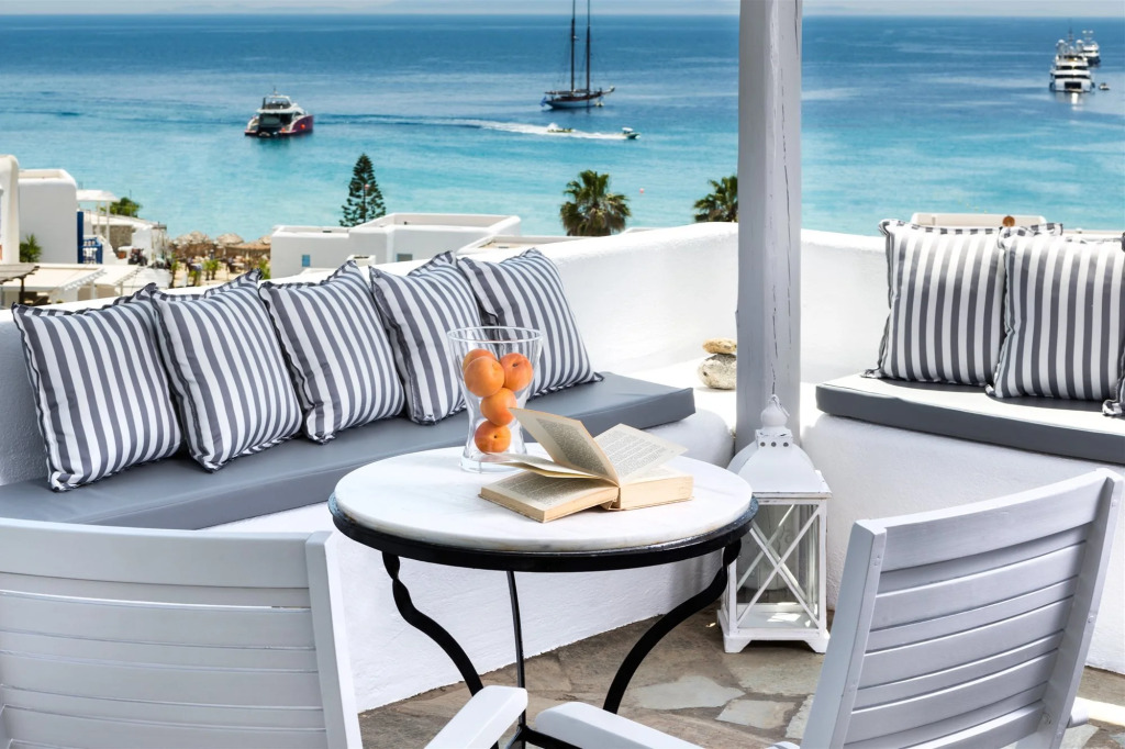 BayBees Sea View Residence