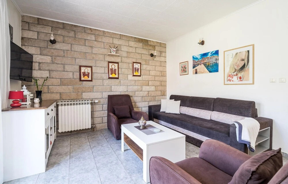 Amazing Apartment in Gruda With 2 Bedrooms and Wifi