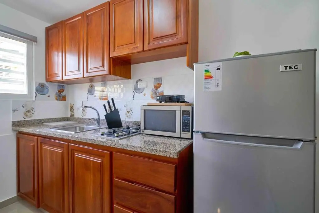 Escape Studio Apartment Close to Agora Mall