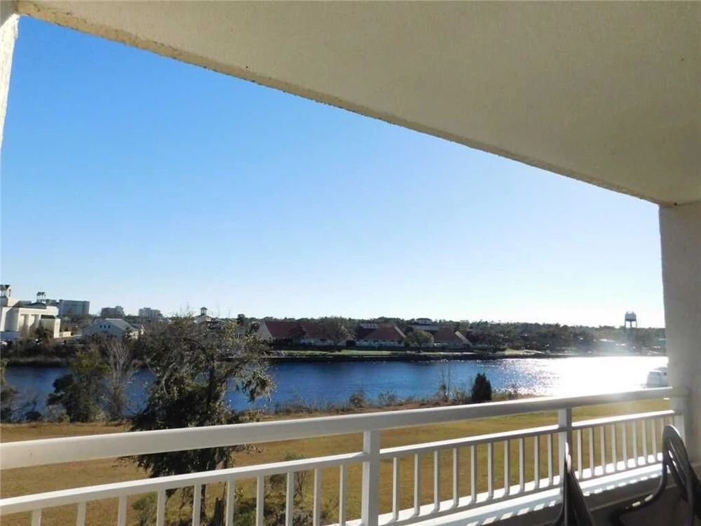 Yacht Club #3-401 - 3 Br Condo