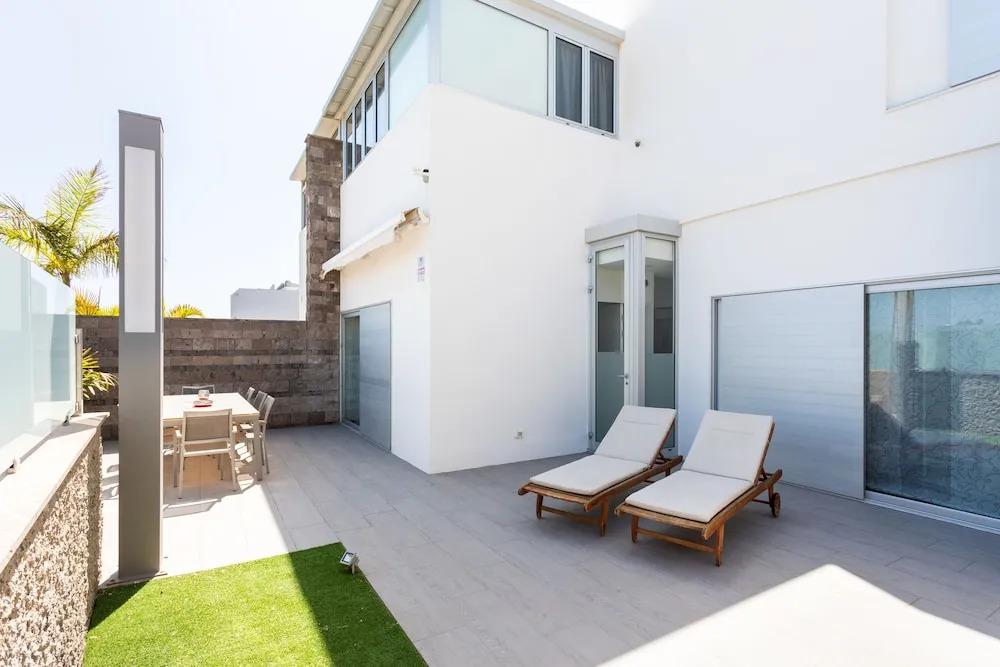 Luxury BKM in Playa del Duque