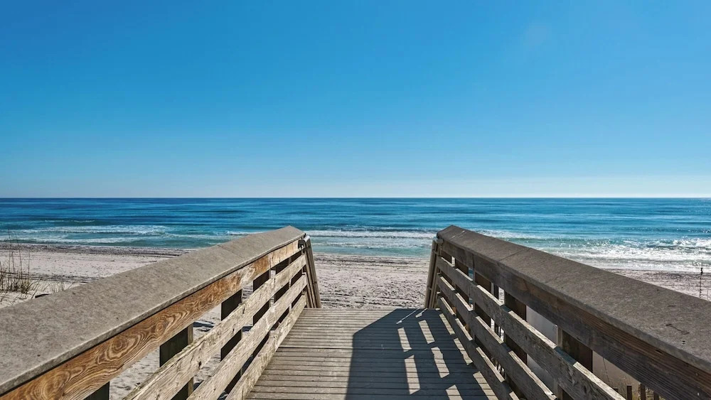 5 Br/4ba~ Heated Community Pool ~gulf Views ~ Freshly Updated ~ Tesla Charger