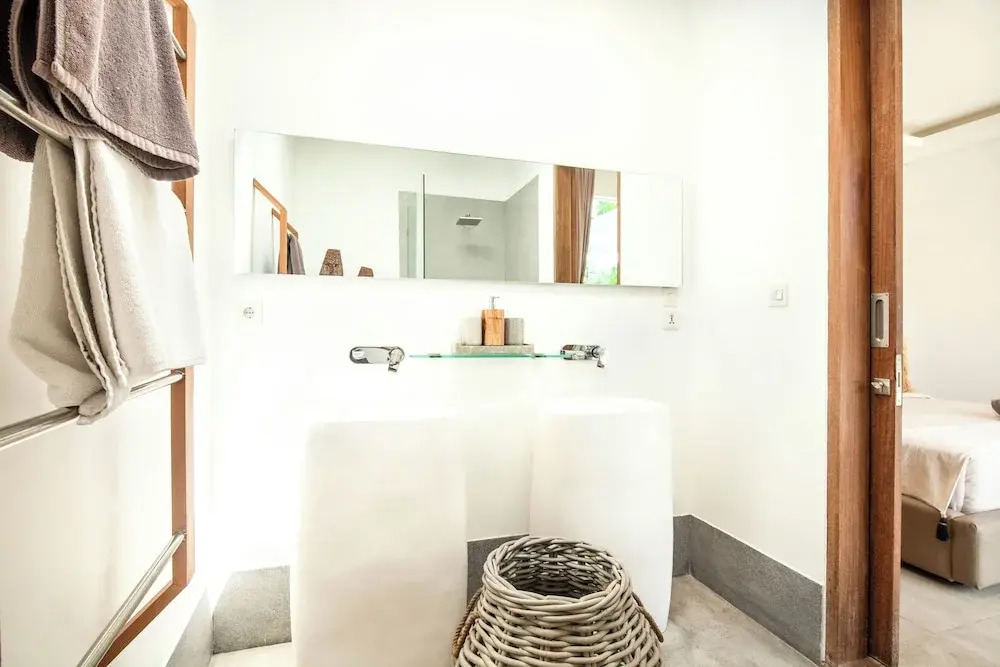 Niko2 · Marvelous 5 Bedroom Villa Close to Finns
