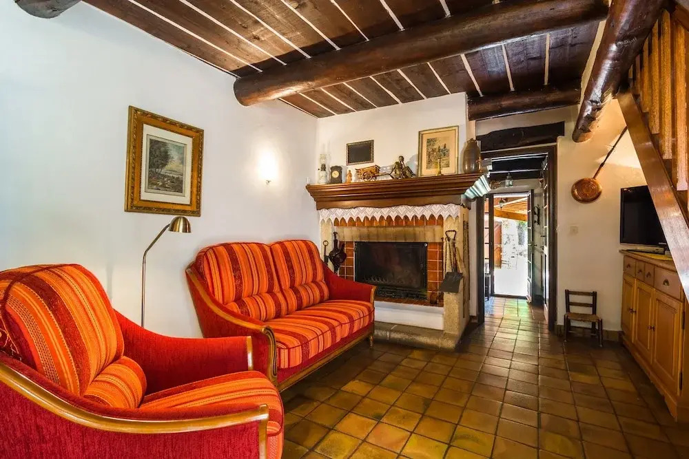 Characteristic, Detached House With Private Swimming Pool