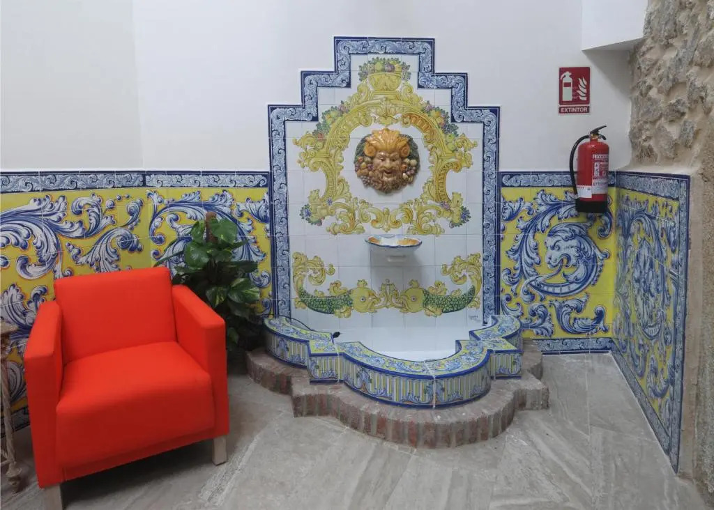 LA CASONA DE BAUTISTA 4 estrellas con piscina montanchez CACERES