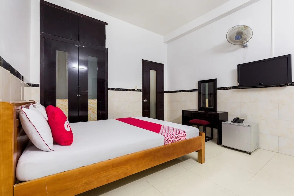 Kasa Hotel by OYO Rooms