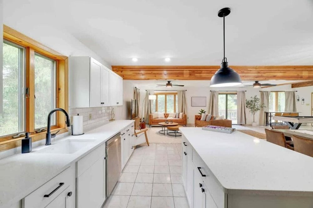 A Family Woodland Retreat