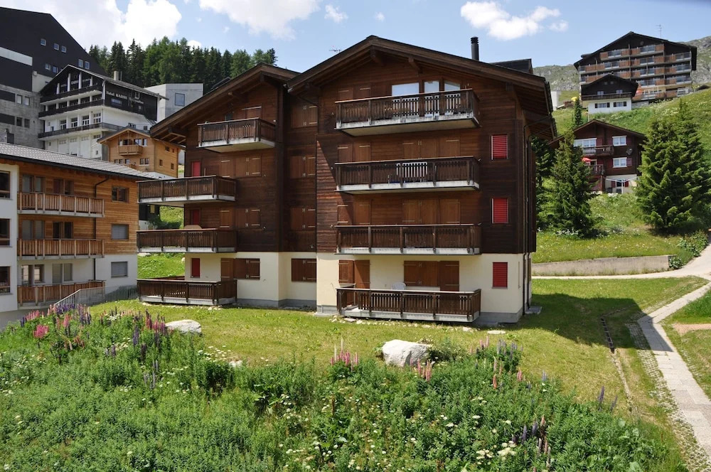 Alpengarten 7
